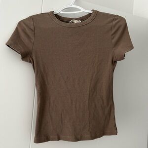 H&M Brown Ribbed Short Sleeve Tee